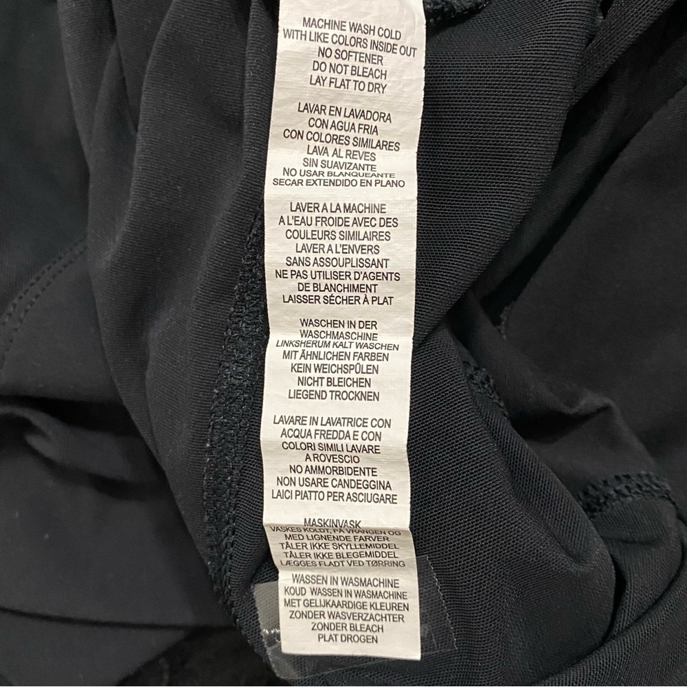 Fabletics Ladies Pull Over ActiveWear Shirt Black, Some Sheer Short Sleeve SZ XS - Picture 10 of 14
